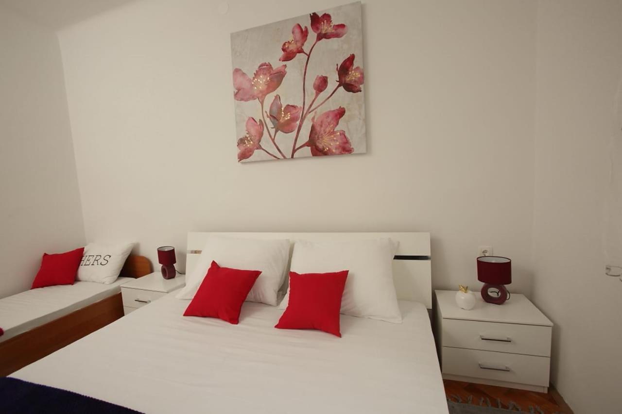 Apartman Toni Сплит Екстериор снимка